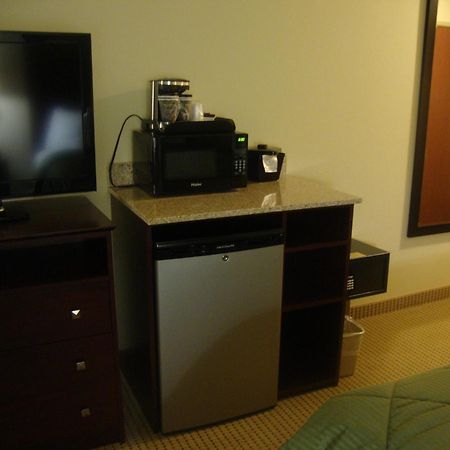 Cobblestone Inn & Suites - Carrington Zimmer foto